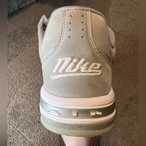 Vintage Nike Air Light Grey & White Sneakers Shoes Script Logo 00’s 310190-011 - Picture 10 of 16